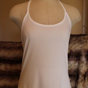 Under armour tank